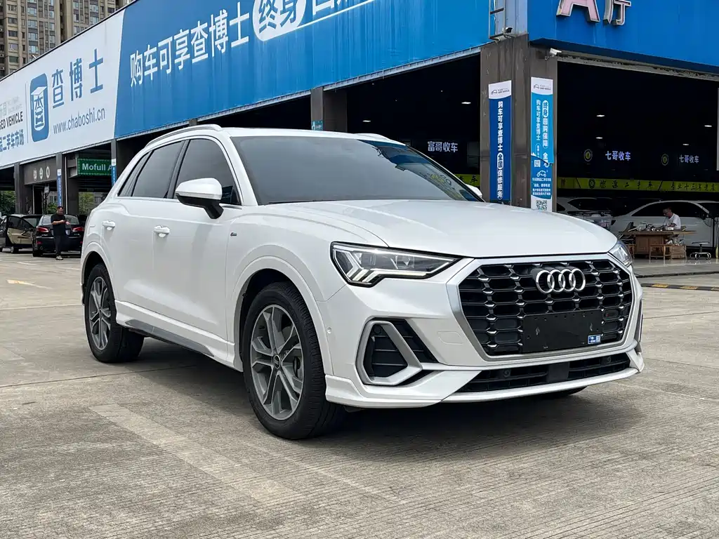 Audi Q3 2022