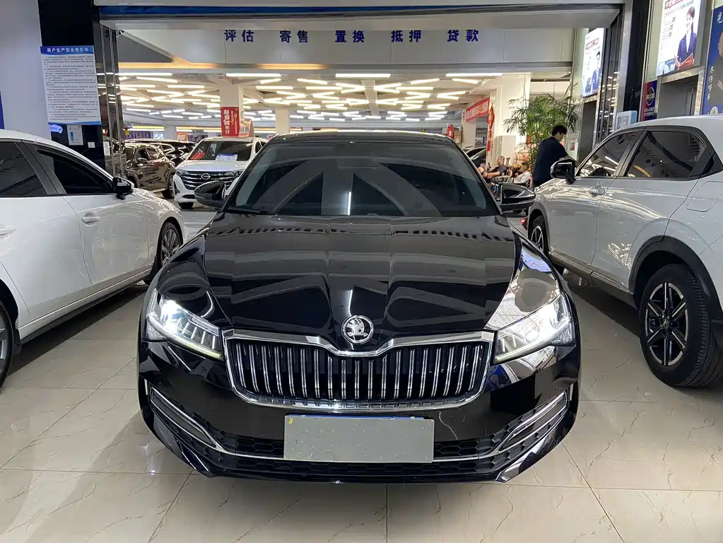 Skoda Superb 2022