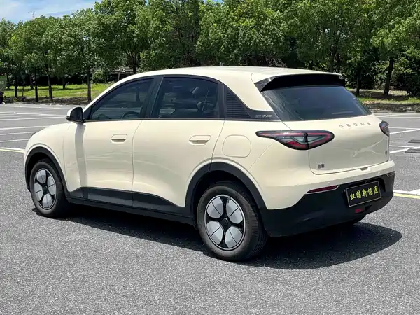 Geely Galaxy Starwish 2025