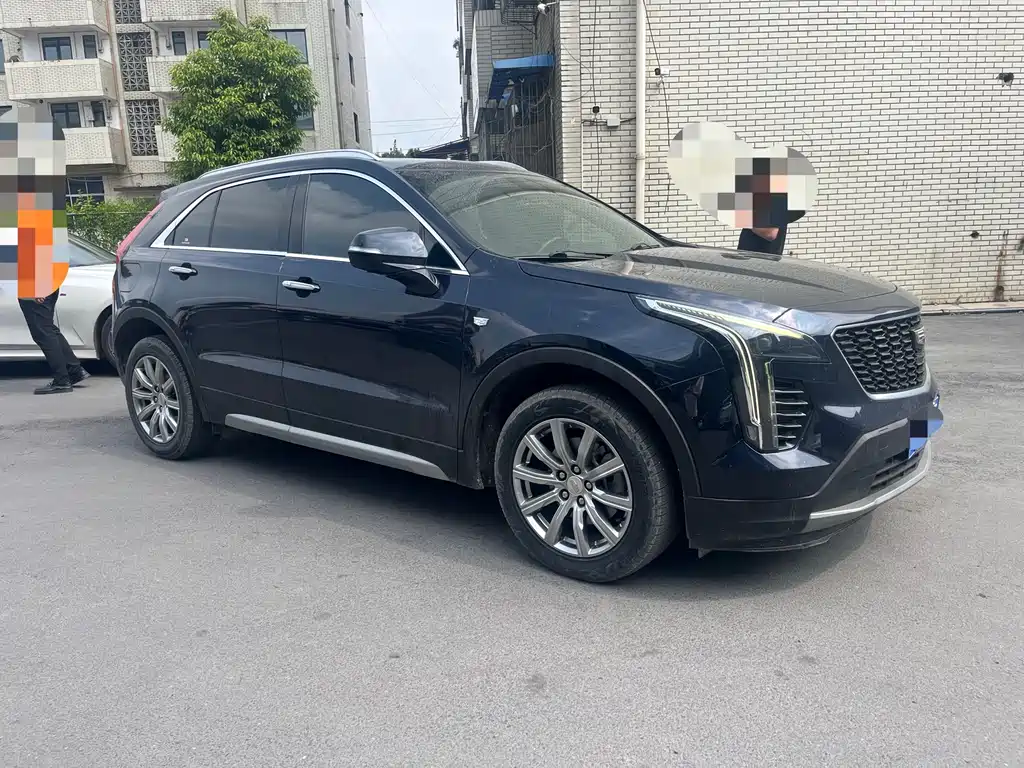 Cadillac XT4 2021 — фото 3