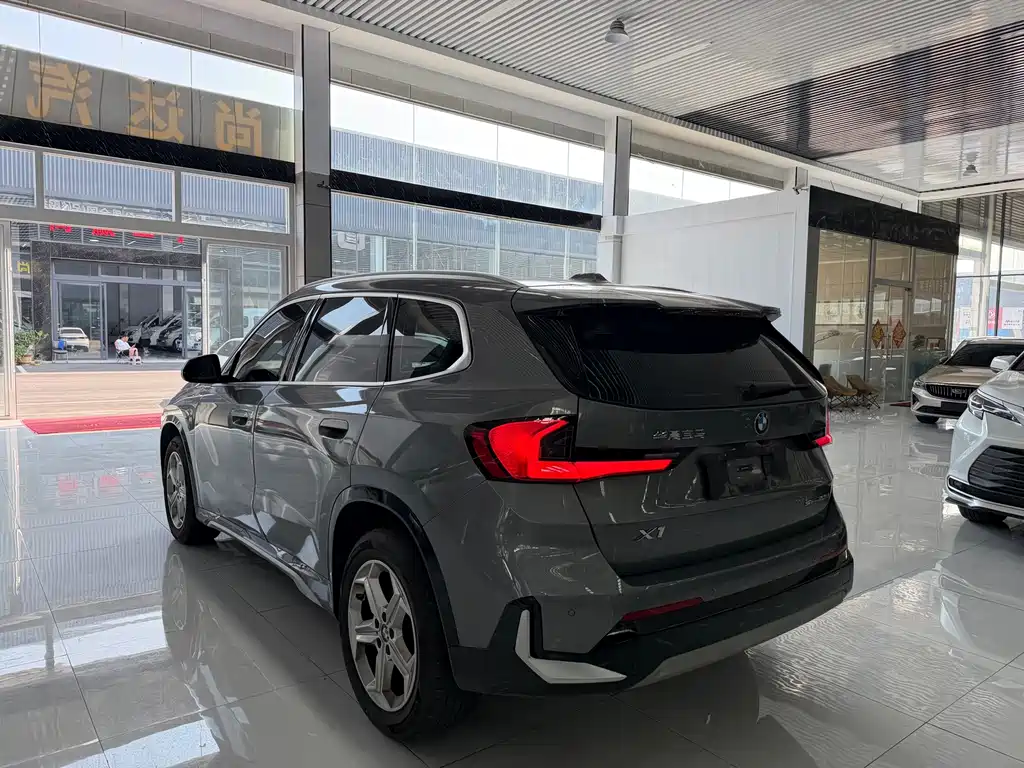 BMW X1 2023