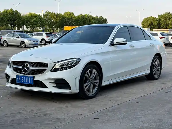 Mercedes-Benz C-Class 2021
