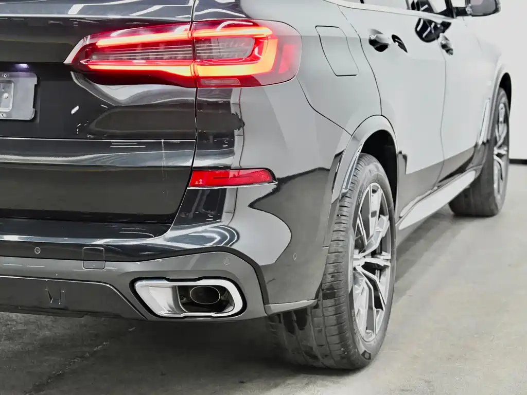 BMW X5 2022 — фото 35