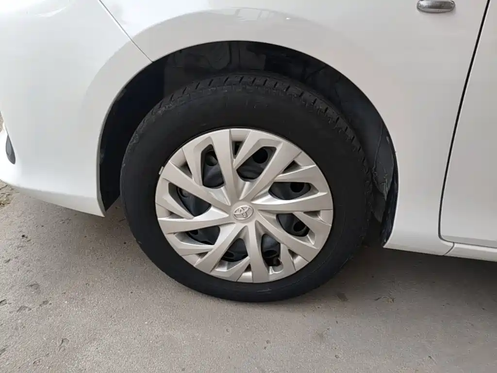 Toyota Vios FS 2021 — фото 23
