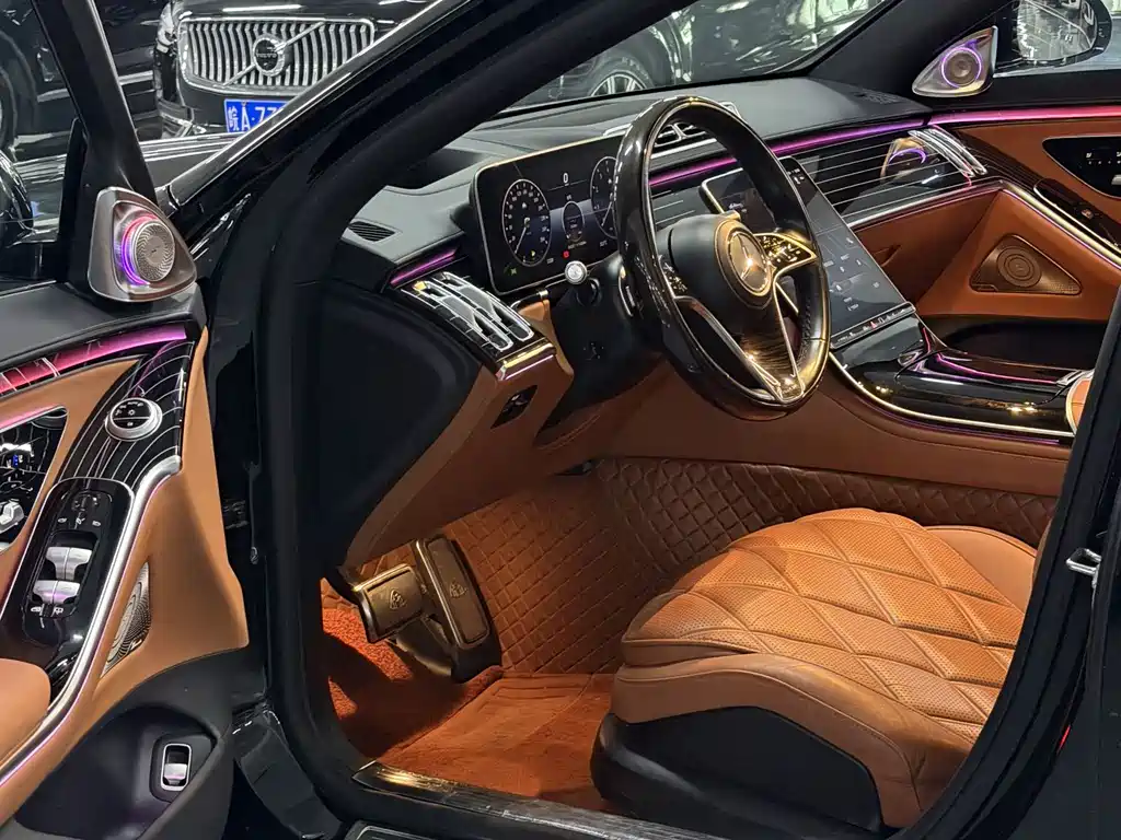 Mercedes-Benz S-Class 2023