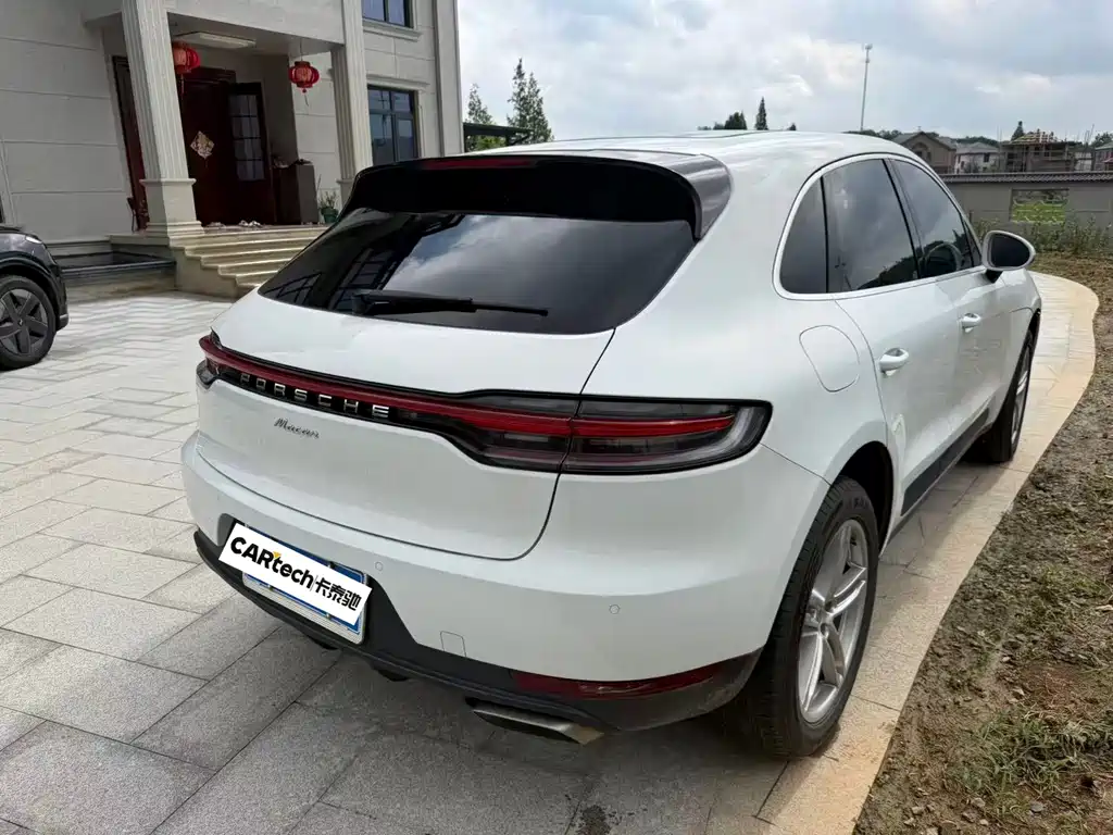 Porsche Macan 2021 — фото 3