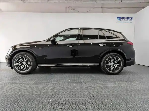 Mercedes-Benz GLC AMG 2026