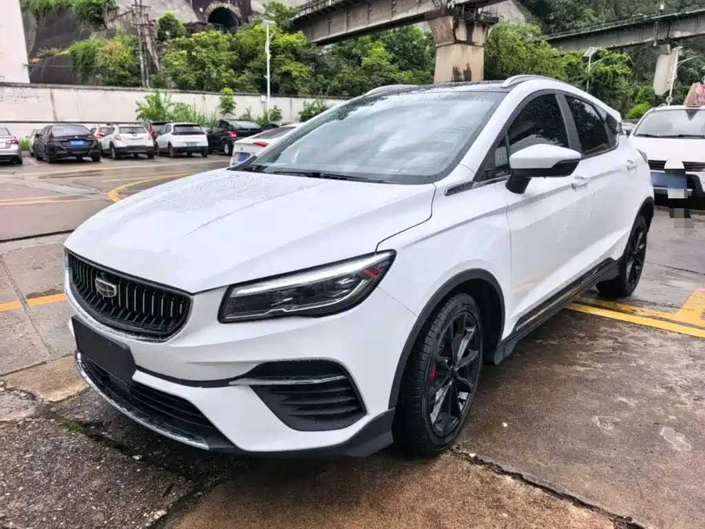 Geely Emgrand S 2022