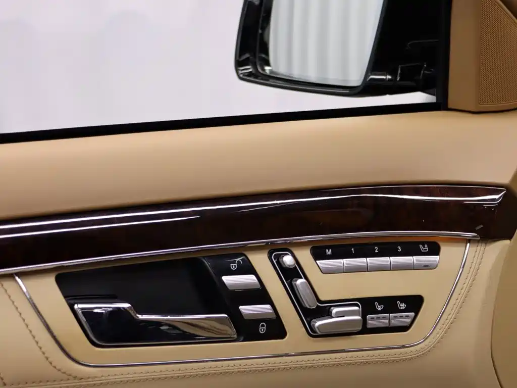 Mercedes-Benz S-Class 2013 — фото 27