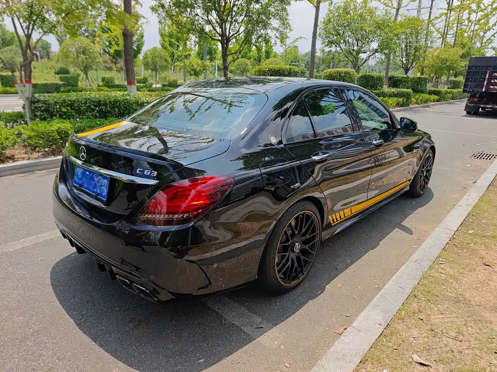 Mercedes-Benz C-Class AMG 2022 — фото 4