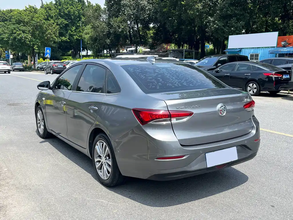 Buick Excelle 2018