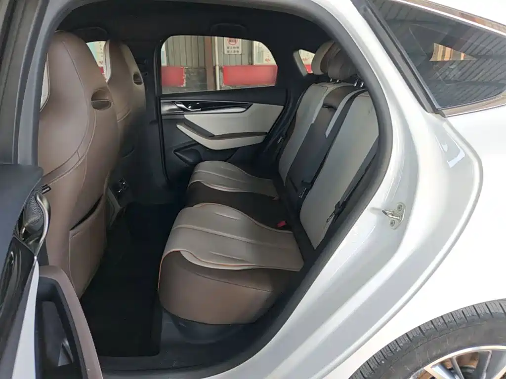 BYD Qin PLUS 2024 — фото 17