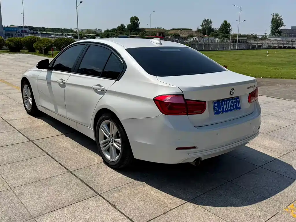 BMW 3 Series 2017
