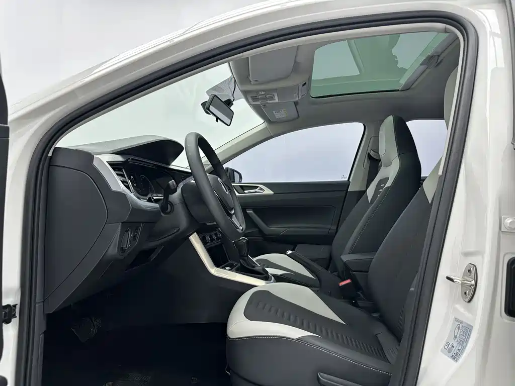 Volkswagen Polo 2022
