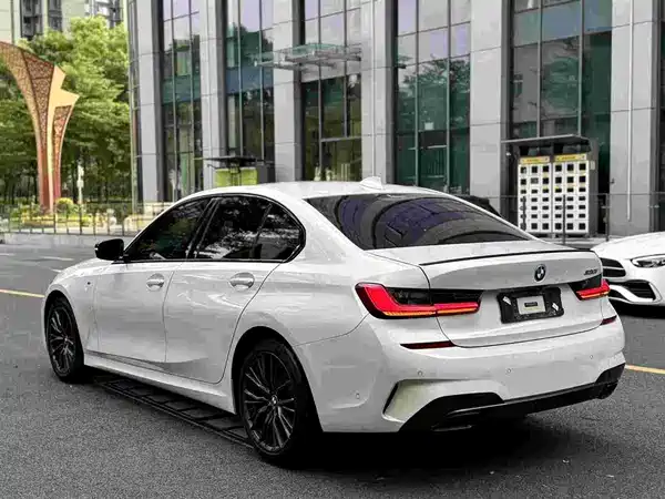BMW 3 Series 2020