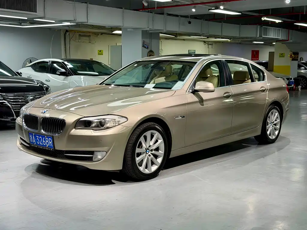 BMW 5 Series 2011