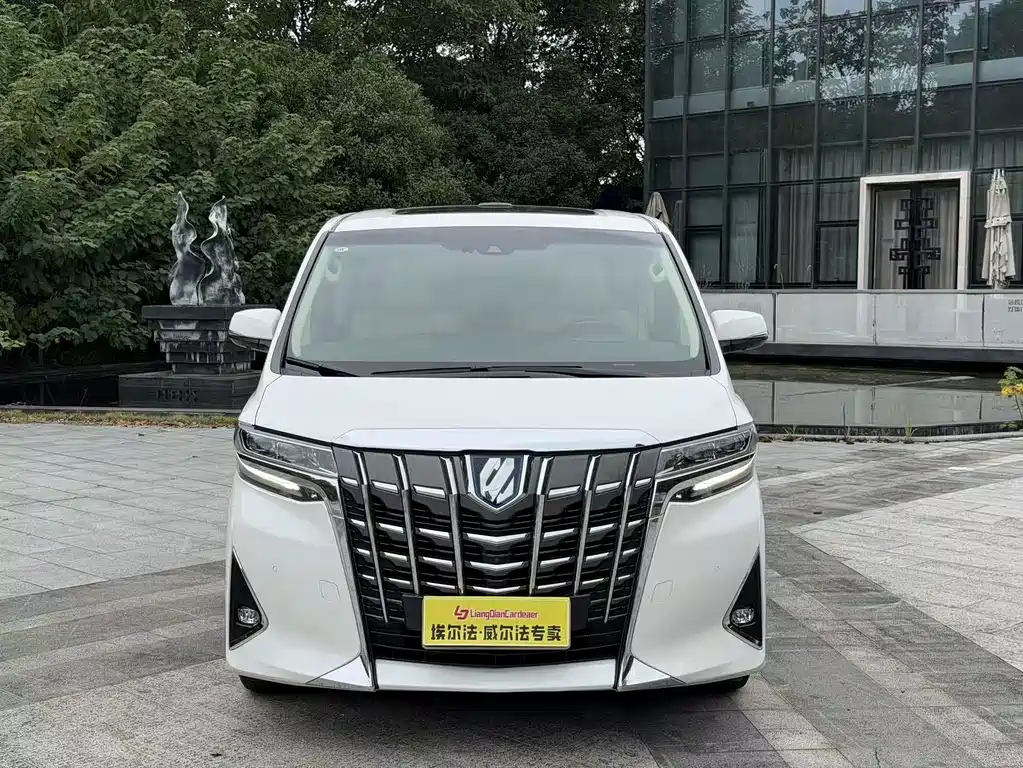 Toyota Alphard 2020 — фото 3