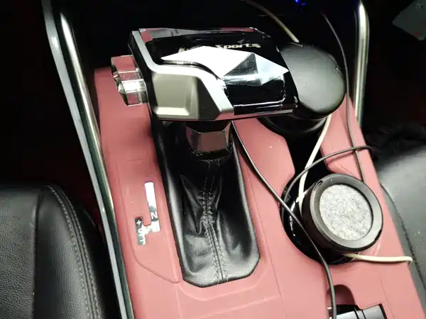 Toyota Crown Kluger 2024