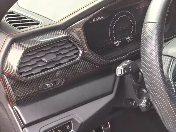 Lamborghini Urus 2021