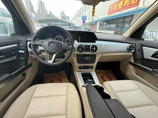 Mercedes-Benz GLK-Class 2015