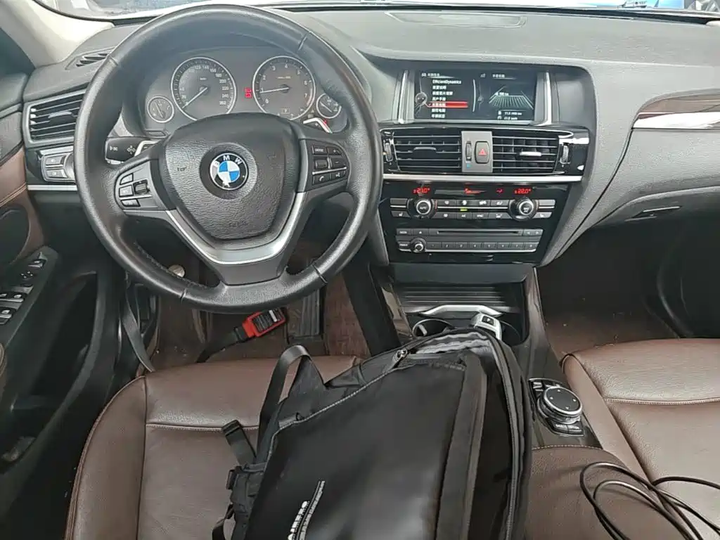 BMW X4 2015 — фото 10