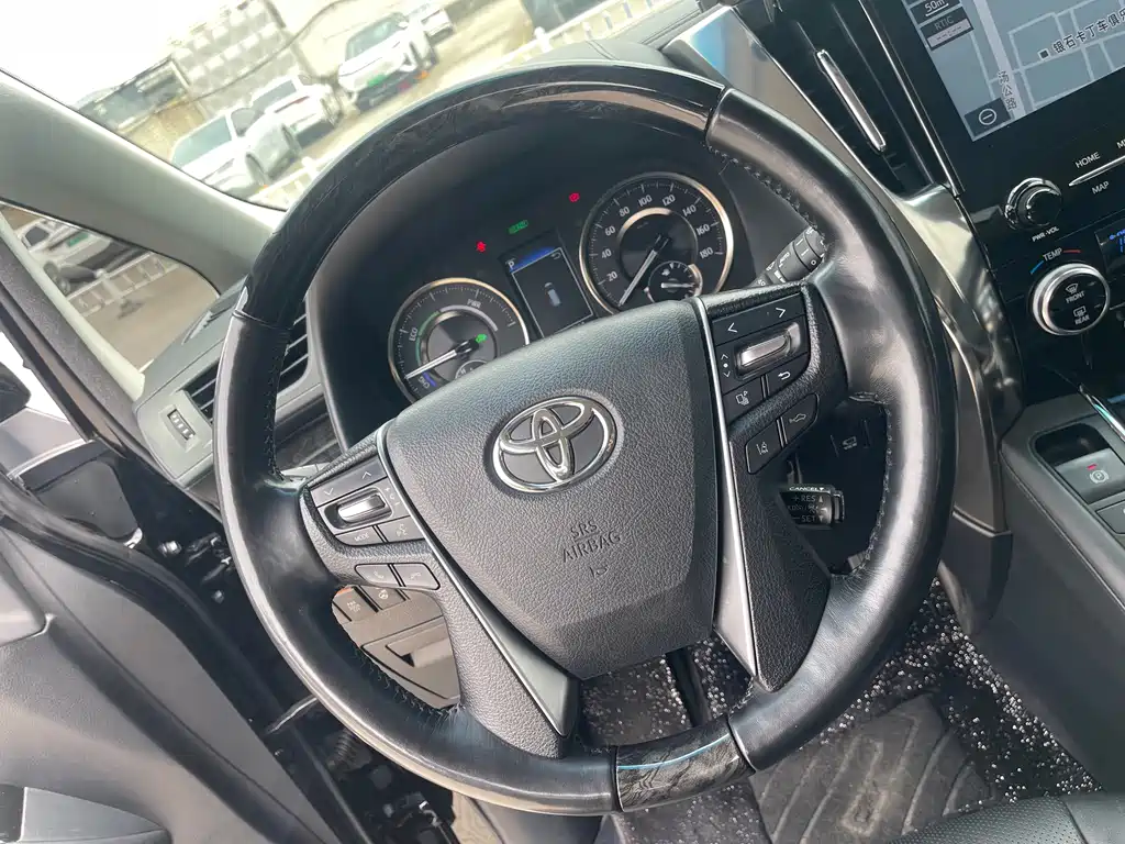 Toyota Vellfire 2020 — фото 11