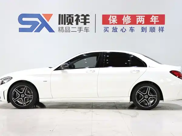 Mercedes-Benz C-Class 2021
