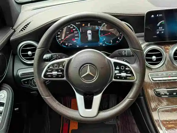 Mercedes-Benz GLC 2020