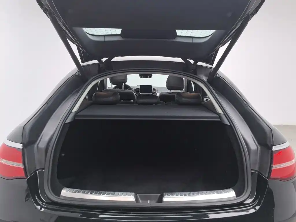 Mercedes-Benz GLE Coupe 2017 — фото 16