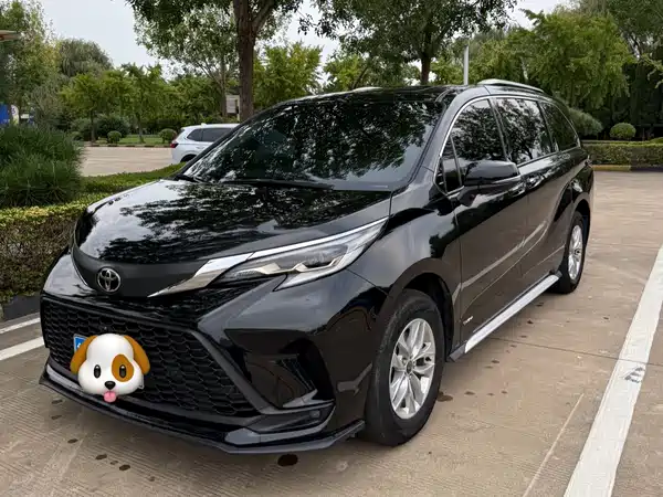 Toyota Granvia 2025