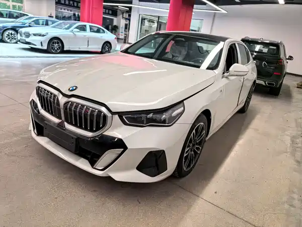 BMW 5 Series 2026