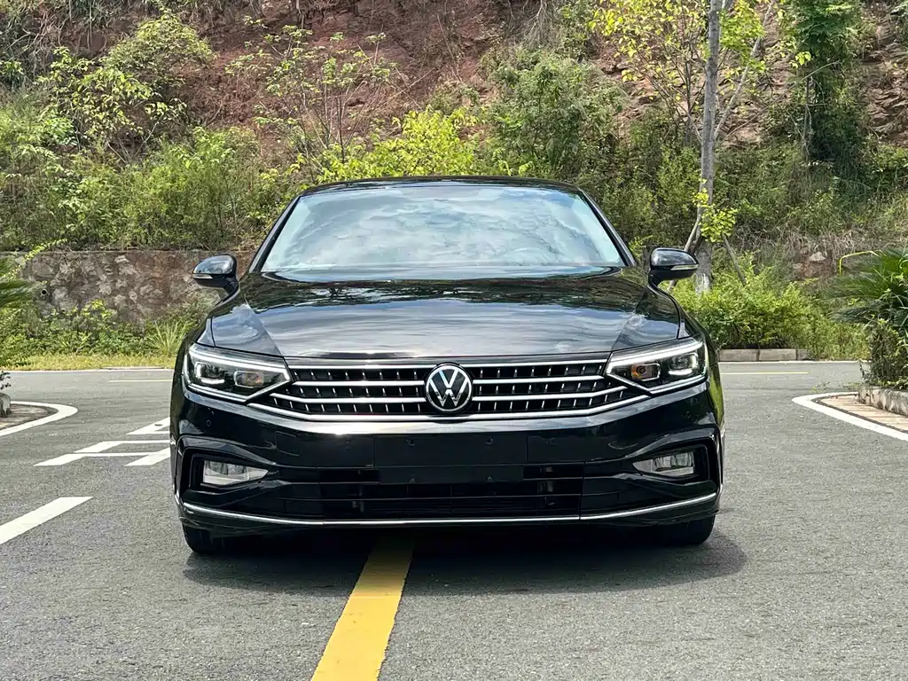 Volkswagen Magotan 2023