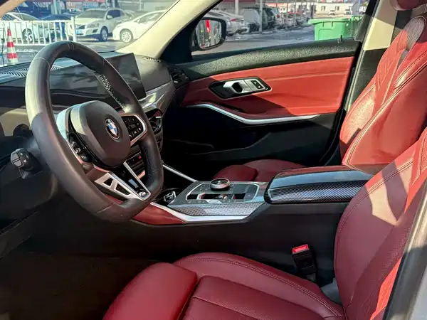 BMW 3 Series 2025