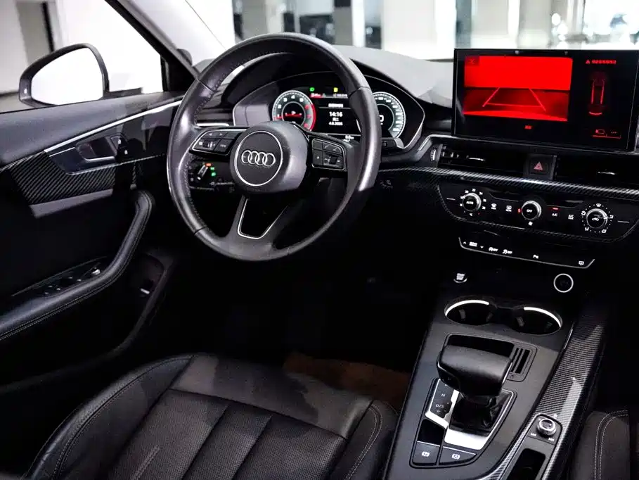 Audi A4L 2022 — фото 16
