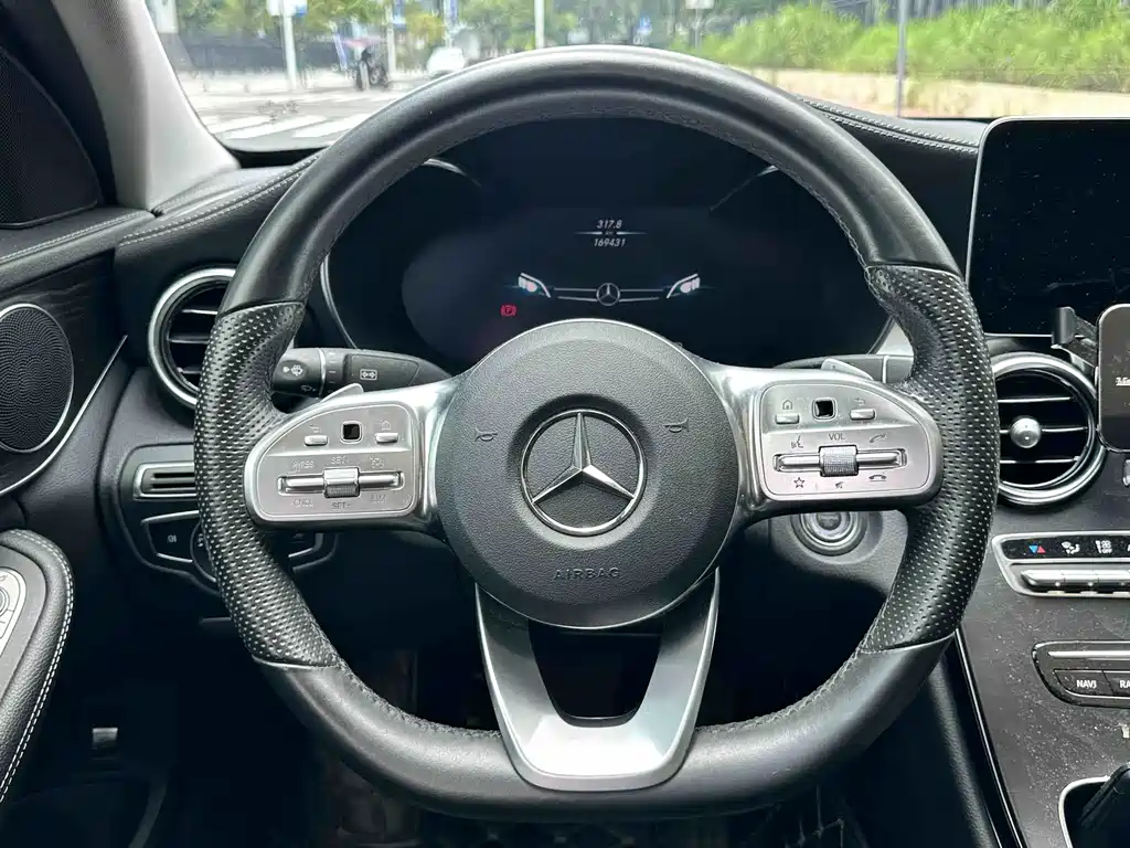 Mercedes-Benz C-Class 2021 — фото 13