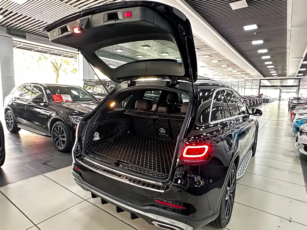Mercedes-Benz GLC 2021 — фото 18