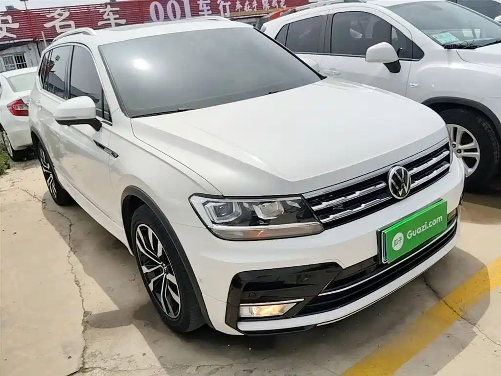 Volkswagen Tiguan L 2021 — фото 4