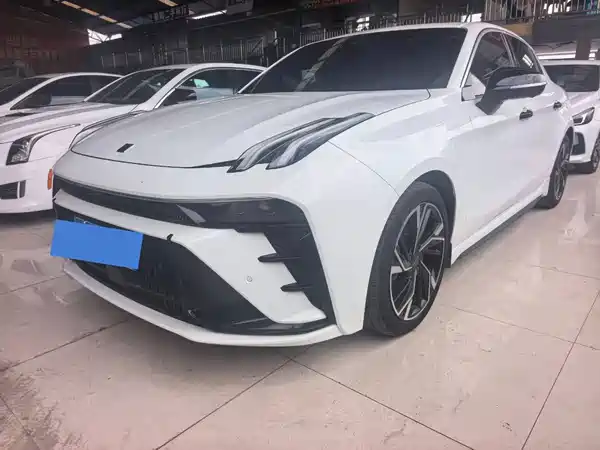 Lynk & Co 03 2023