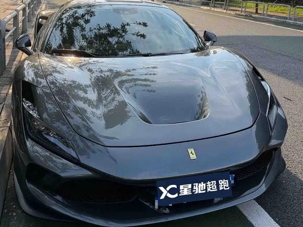 Ferrari F8 2021 — фото 2