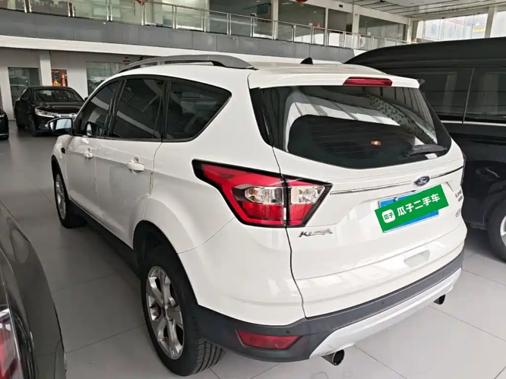 Ford Kuga 2017 — фото 5