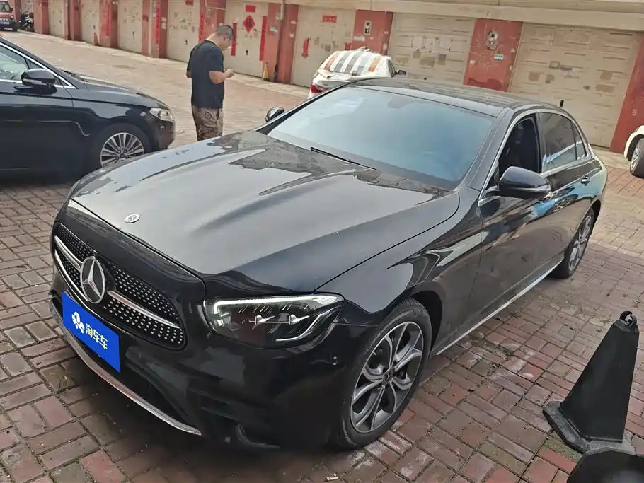 Mercedes-Benz E-Class 2023