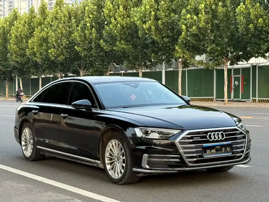 Audi A8 2022