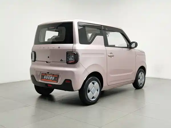 Geely Galaxy Panda 2023