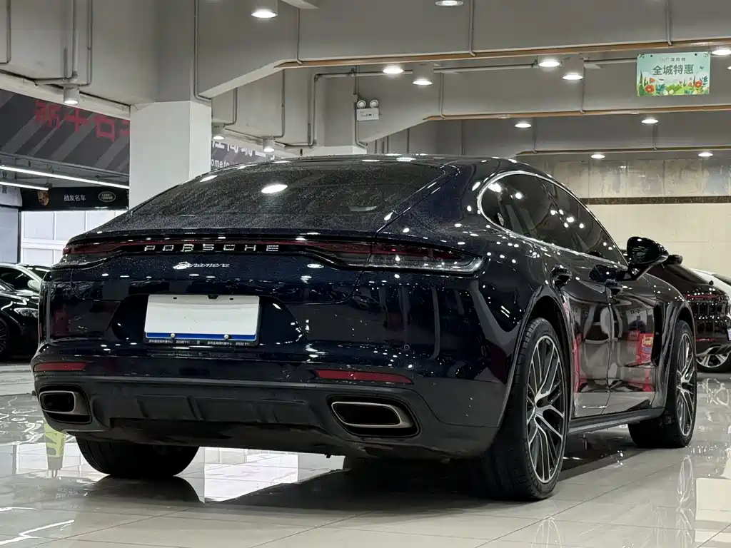 Porsche Panamera 2022 — фото 17