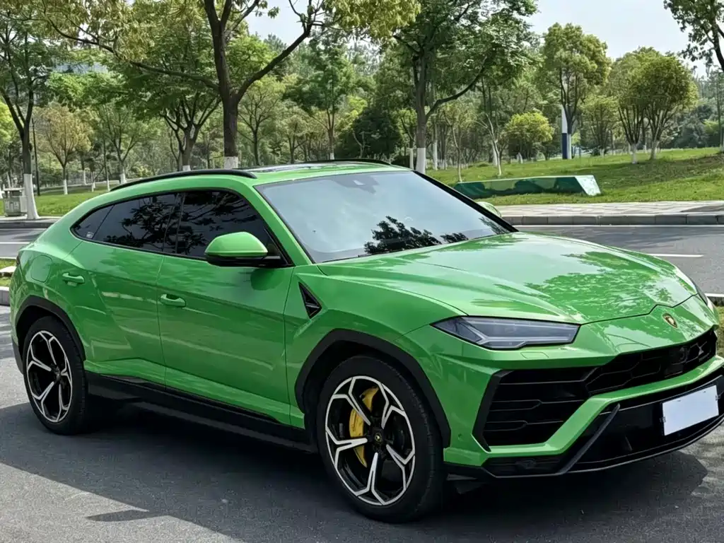 Lamborghini Urus 2019 — фото 4