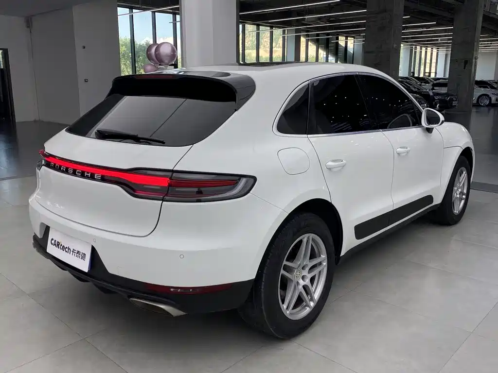 Porsche Macan 2021 — фото 4