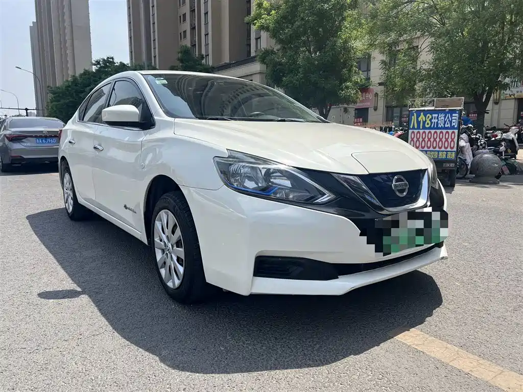 Nissan Sylphy EV 2018 — фото 3