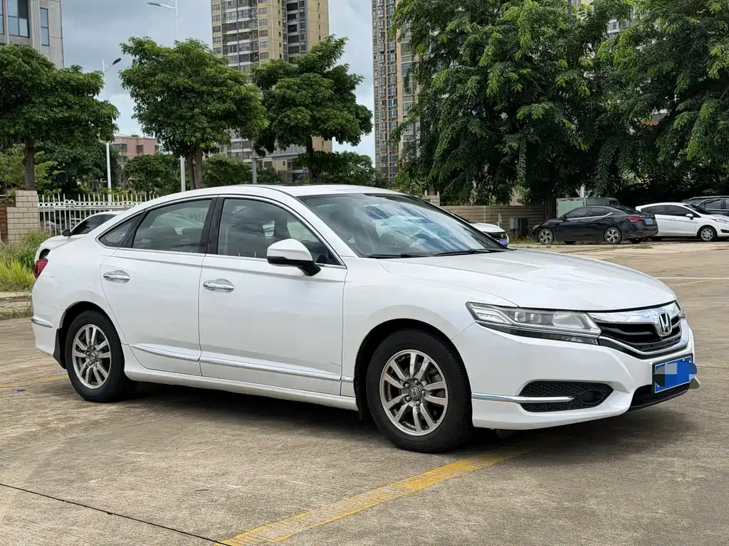 Honda Spirior 2018 — фото 3