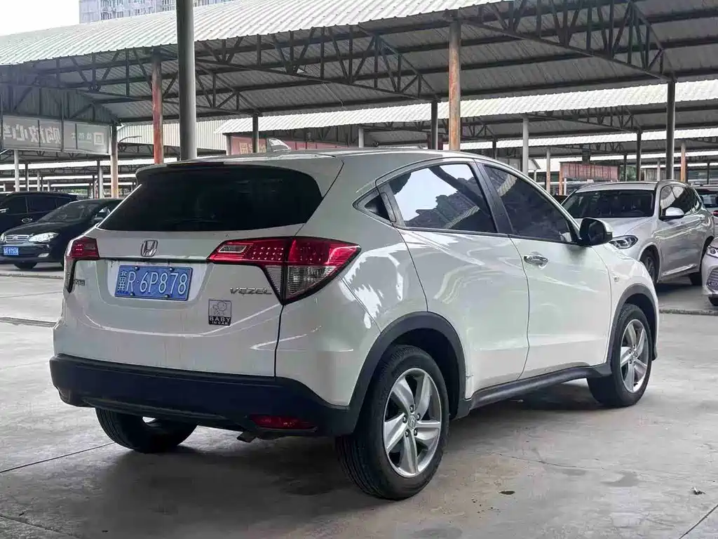 Honda Vezel 2022 — фото 8