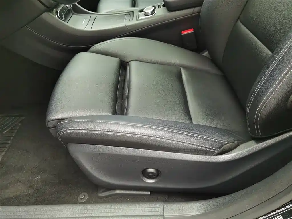 Mercedes-Benz CLA 2016 — фото 20